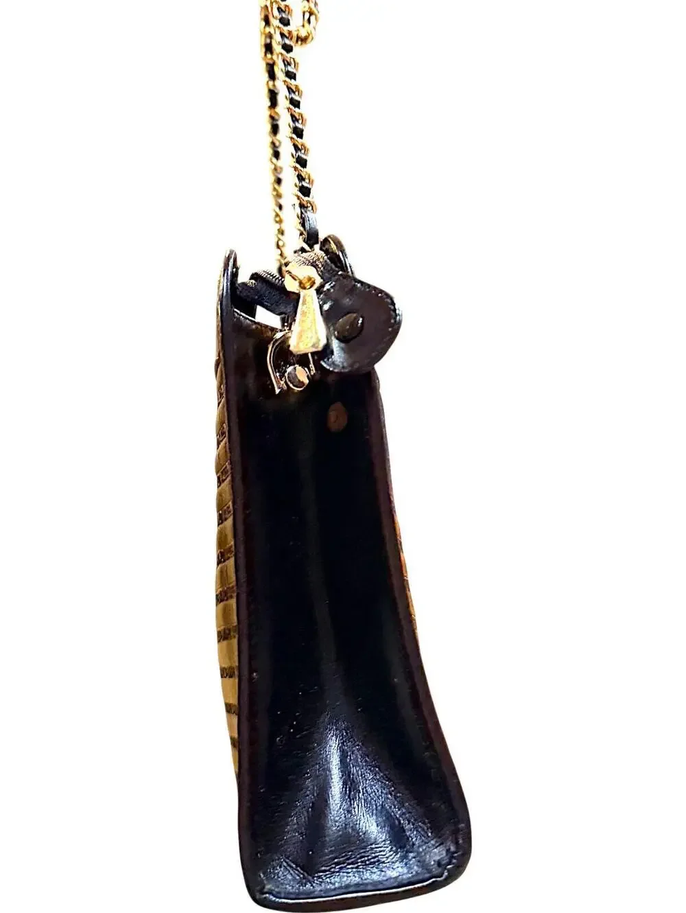 Mario Valentino Black Leather Crossbody Bag Vintage V Logo Chain Purse